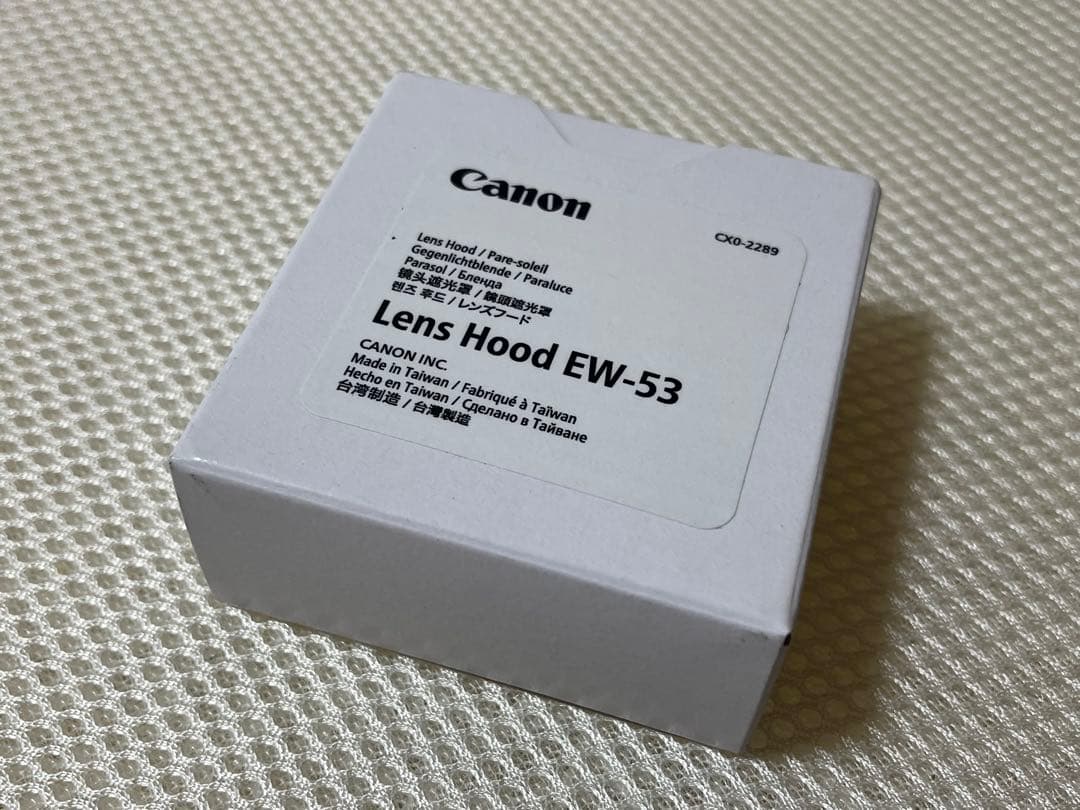 Canon EOS M100 Wレンズキット