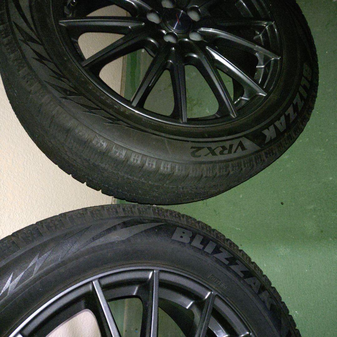 美品‼️225/55R18 BLIZZAK VRX2 スタットレスホイール　4本