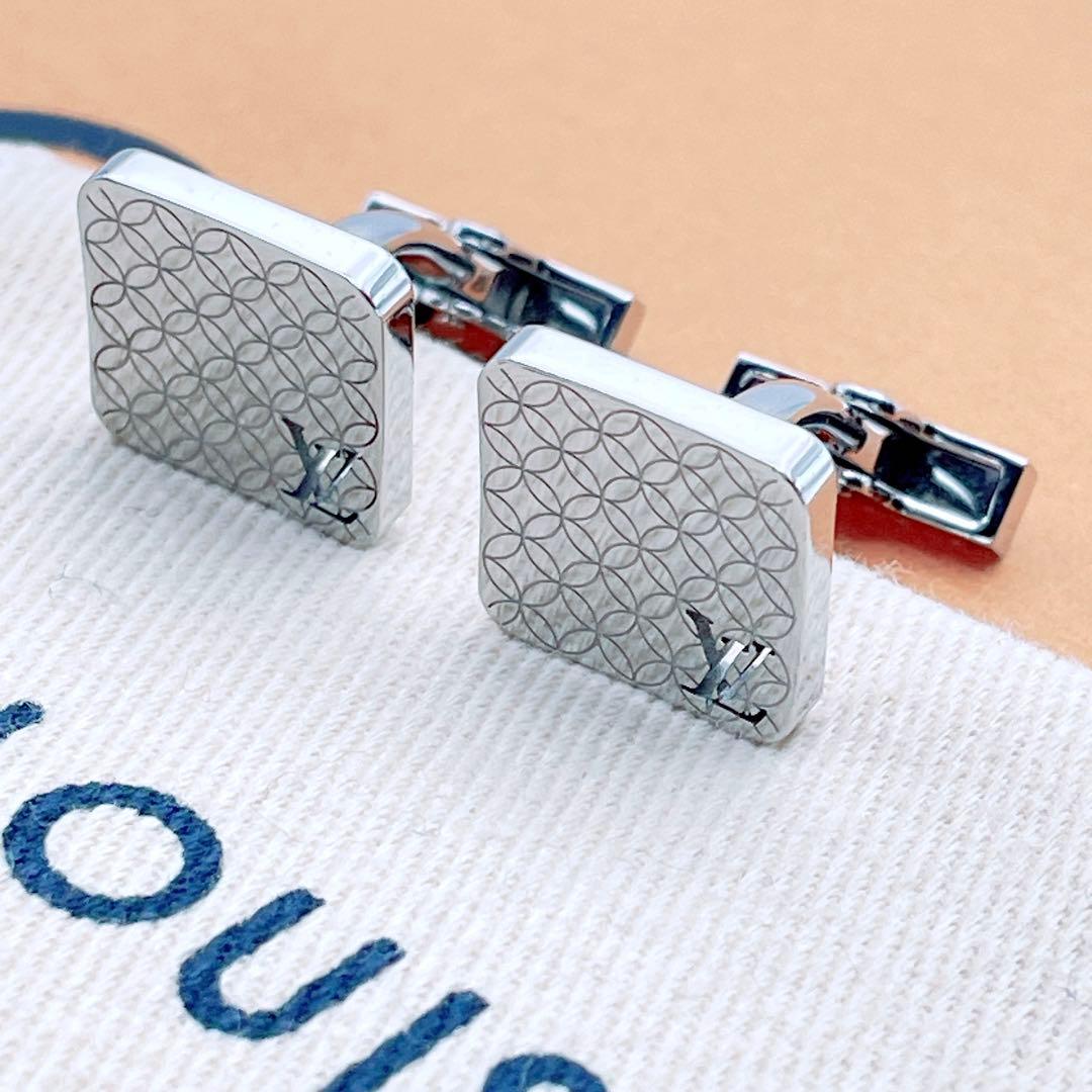 LOUIS VUITTON カフリンクス　ボタン　ブトン　ドゥ　シャンゼリゼ