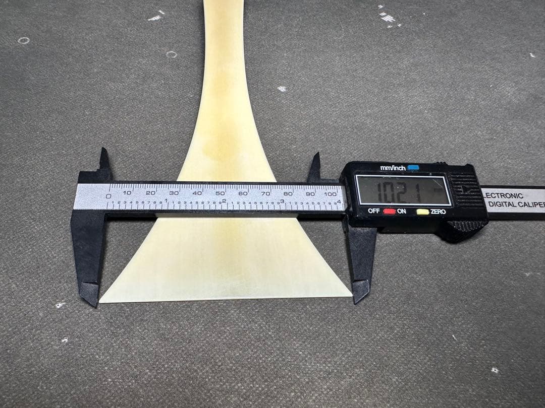 極上　三味線　撥　バチ　天然素材　和楽器　民謡　アンティーク　細密