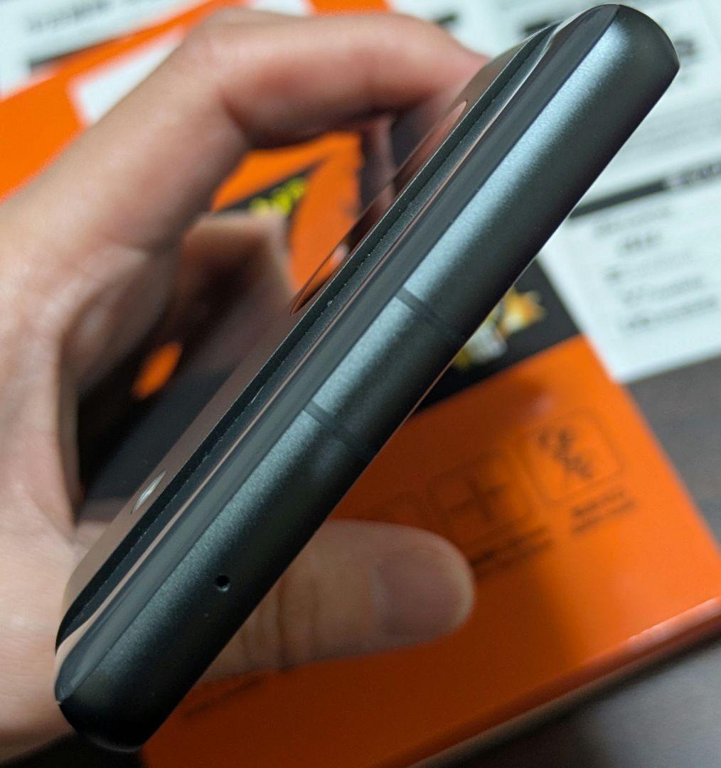 美品♡GooglePixel7a スマートフォン本体 チャコール 黒 おまけ付き