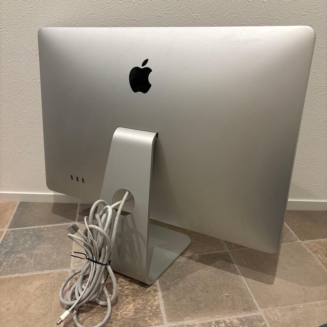 Apple LED Cinema Display 24インチ A1267