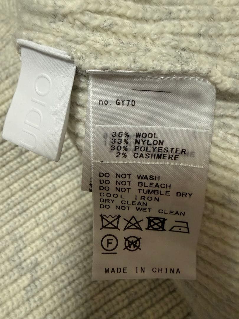 美品 APstudio カシミヤ混 リブニットケープネック ウォーマー　ホワイト