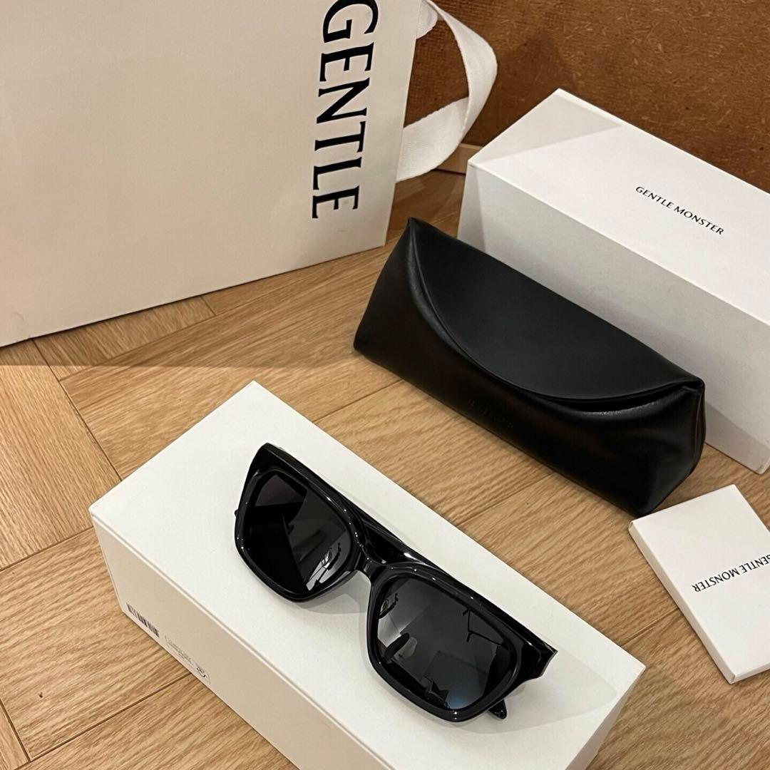 GENTLE MONSTER Hesse 01ブラックサングラス