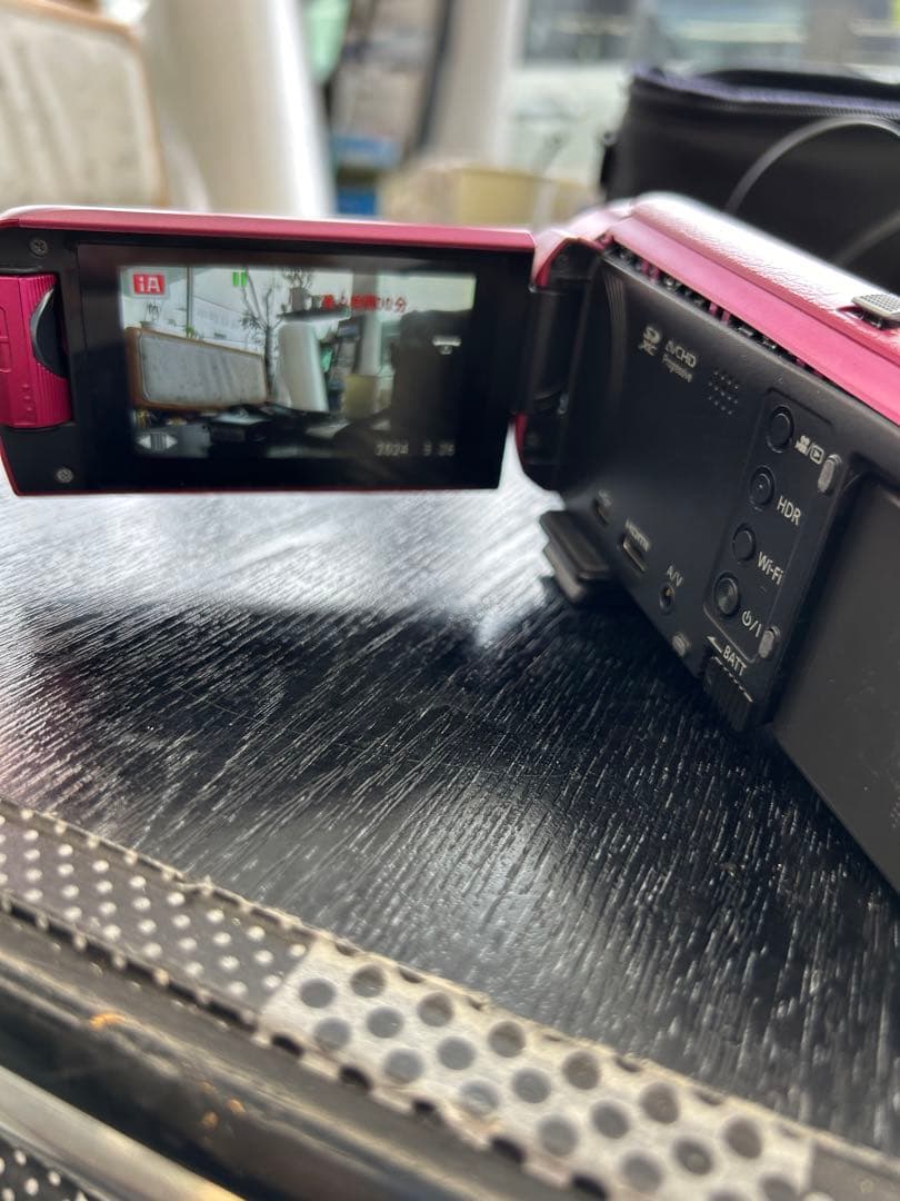 G28 Panasonic HC-W585M ビデオカメラ