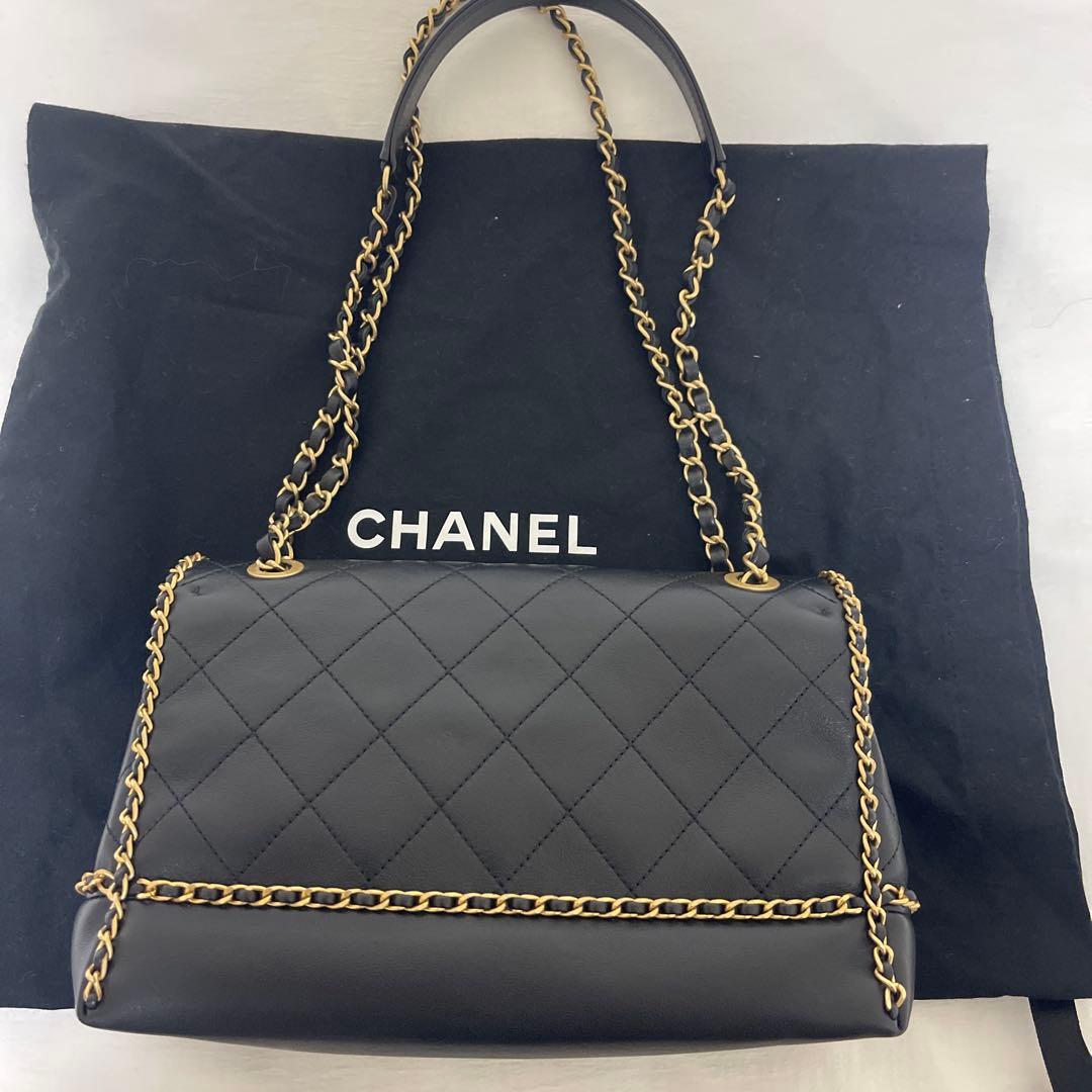 CHANEL フラップバッグ　黒　1回使用！