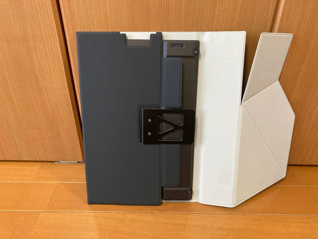 VAIO Vision+ 14インチ モバイルモニター