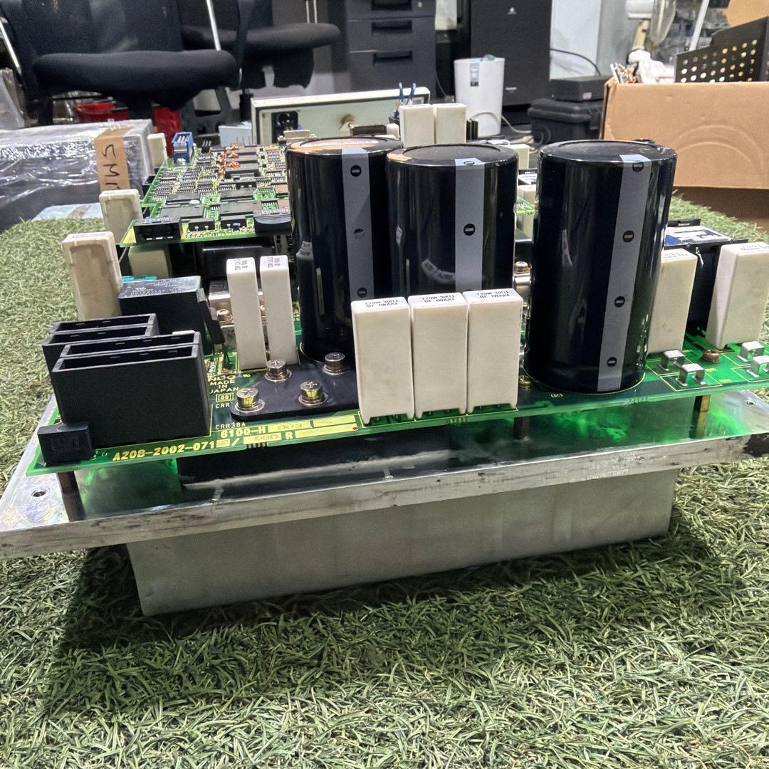 Fanuc A20B-2002-0713/08D サーボドライブ