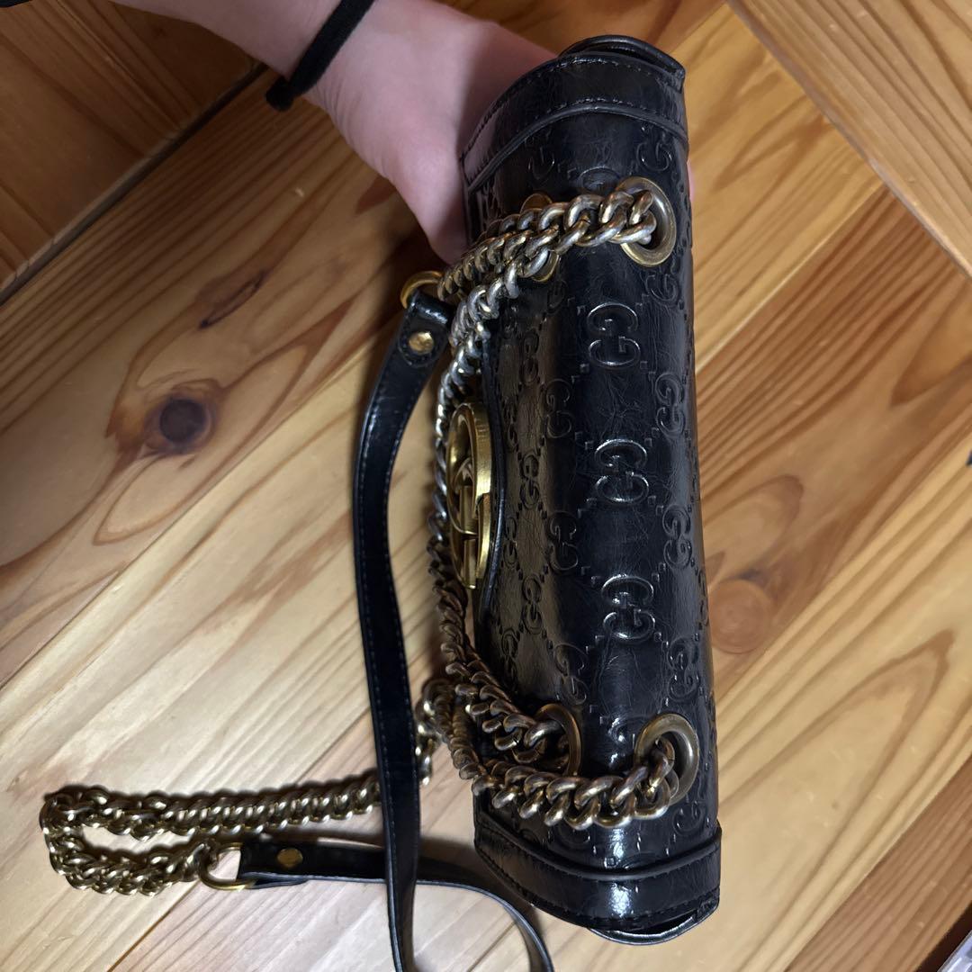 Gucci ブラック レザー ショルダーバッグ