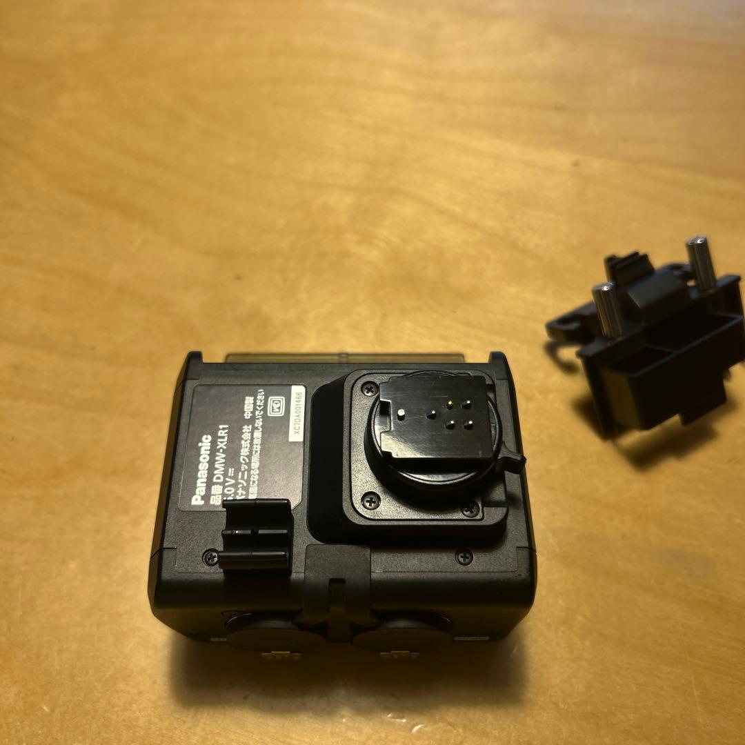 Panasonic / DMW-XLR1：XLRマイクロホンアダプター