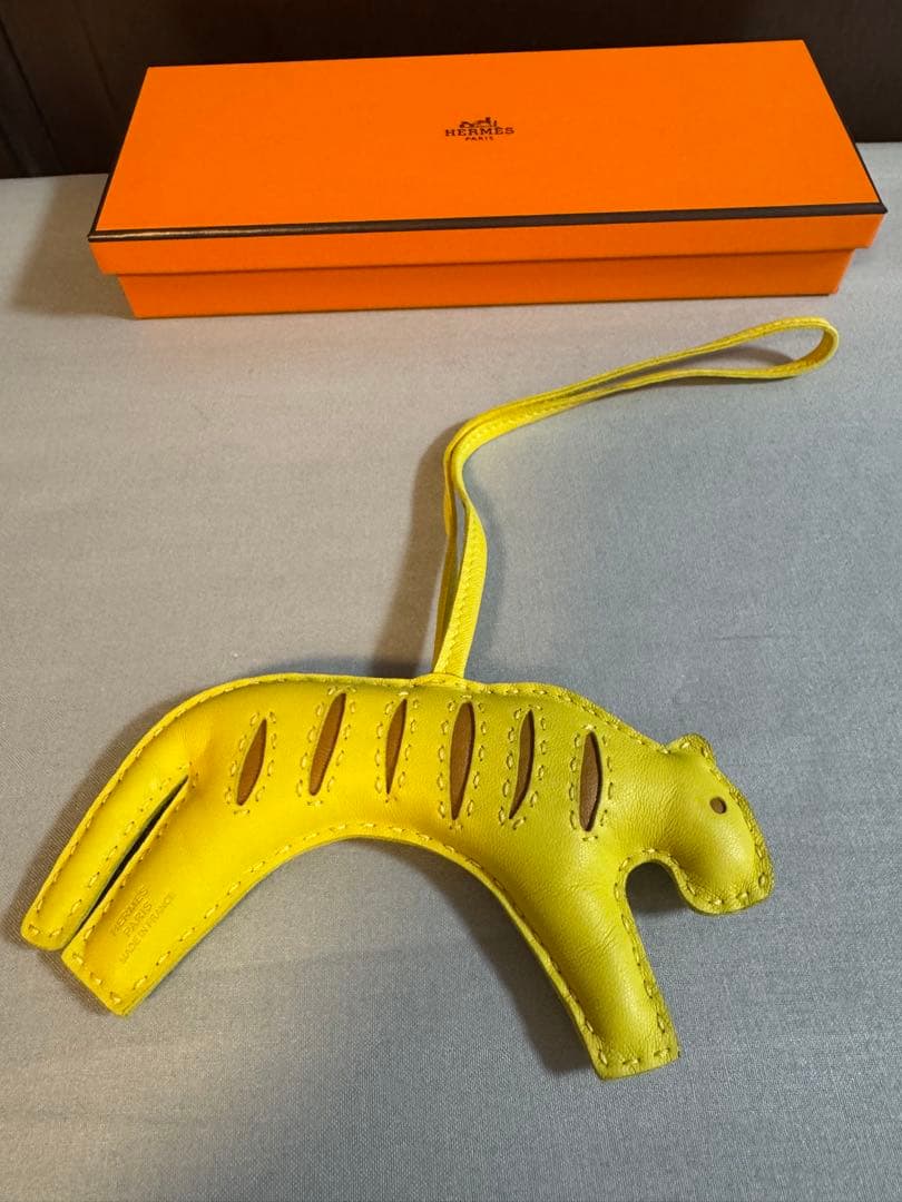 HERMES エルメスROOROO チャーム