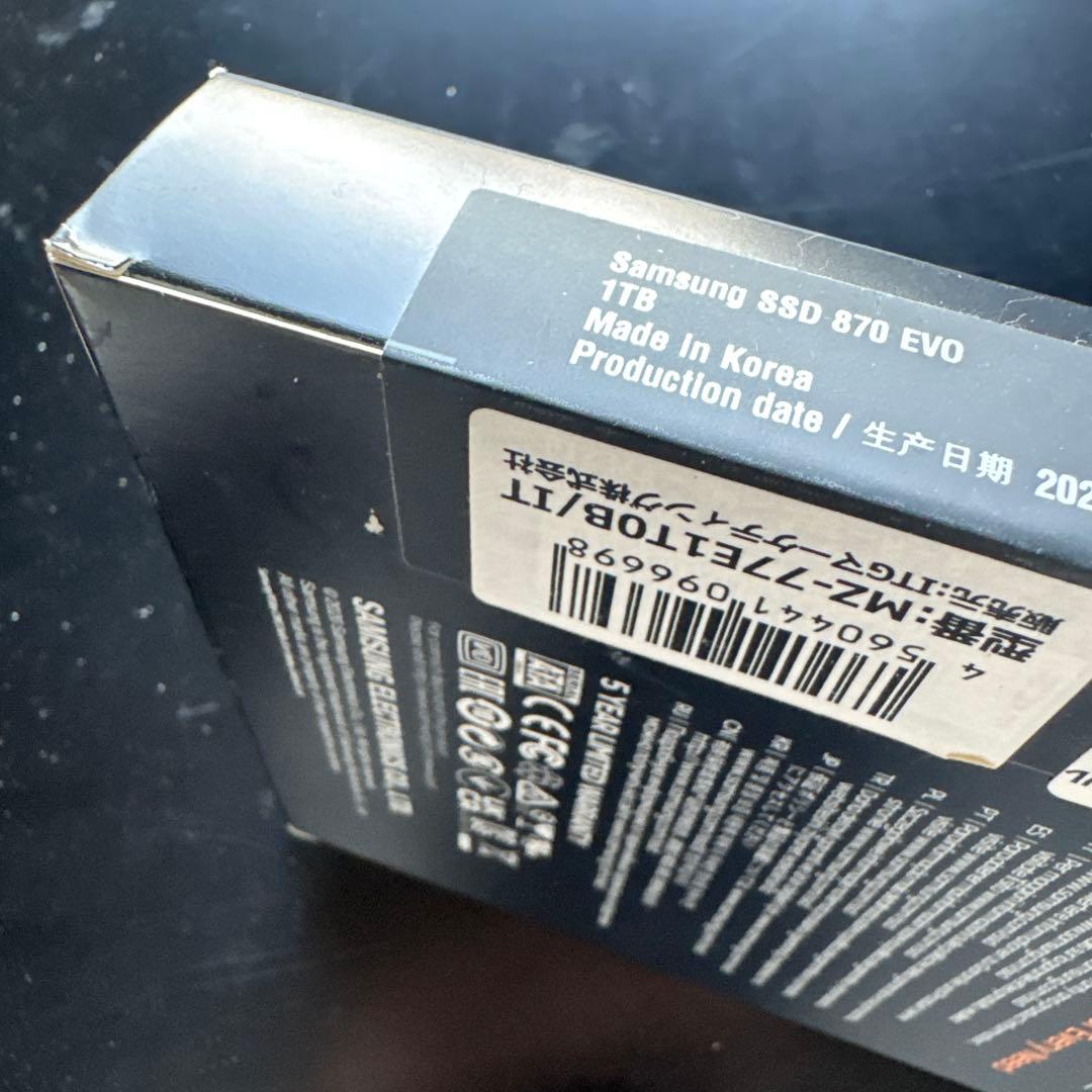 未開封SAMSUNG SSD 870 EVO Sata 2.5 1TB