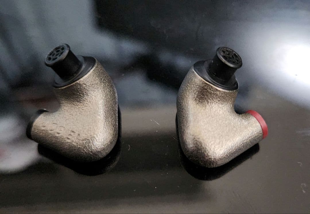 イヤホン Sennheiser IE 600