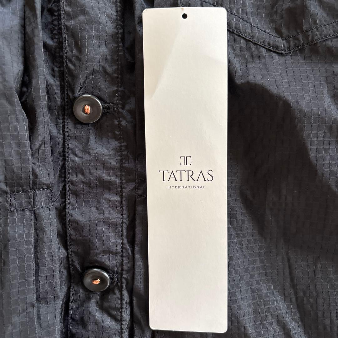 【お値下げ】TATRAS☆ナイロンジャケット☆ブラック☆メンズSサイズ
