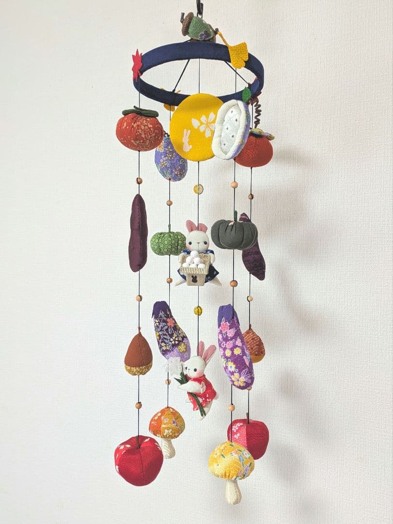 【 お月見の吊るし飾り 】ちりめん細工 うさぎ お団子 すすき 秋の味覚