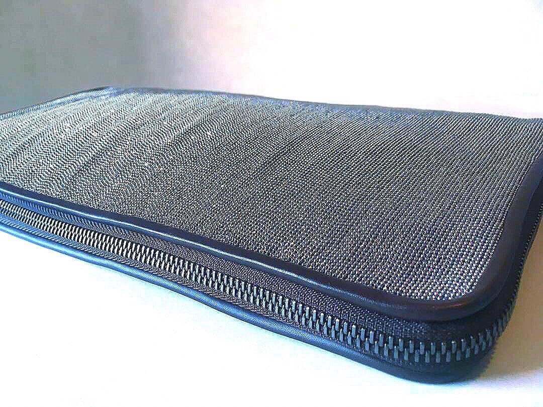 ※リクエストお値下げ※定価７０万ブルネロクチネリ全面モニーレクラッチバッグポーチ