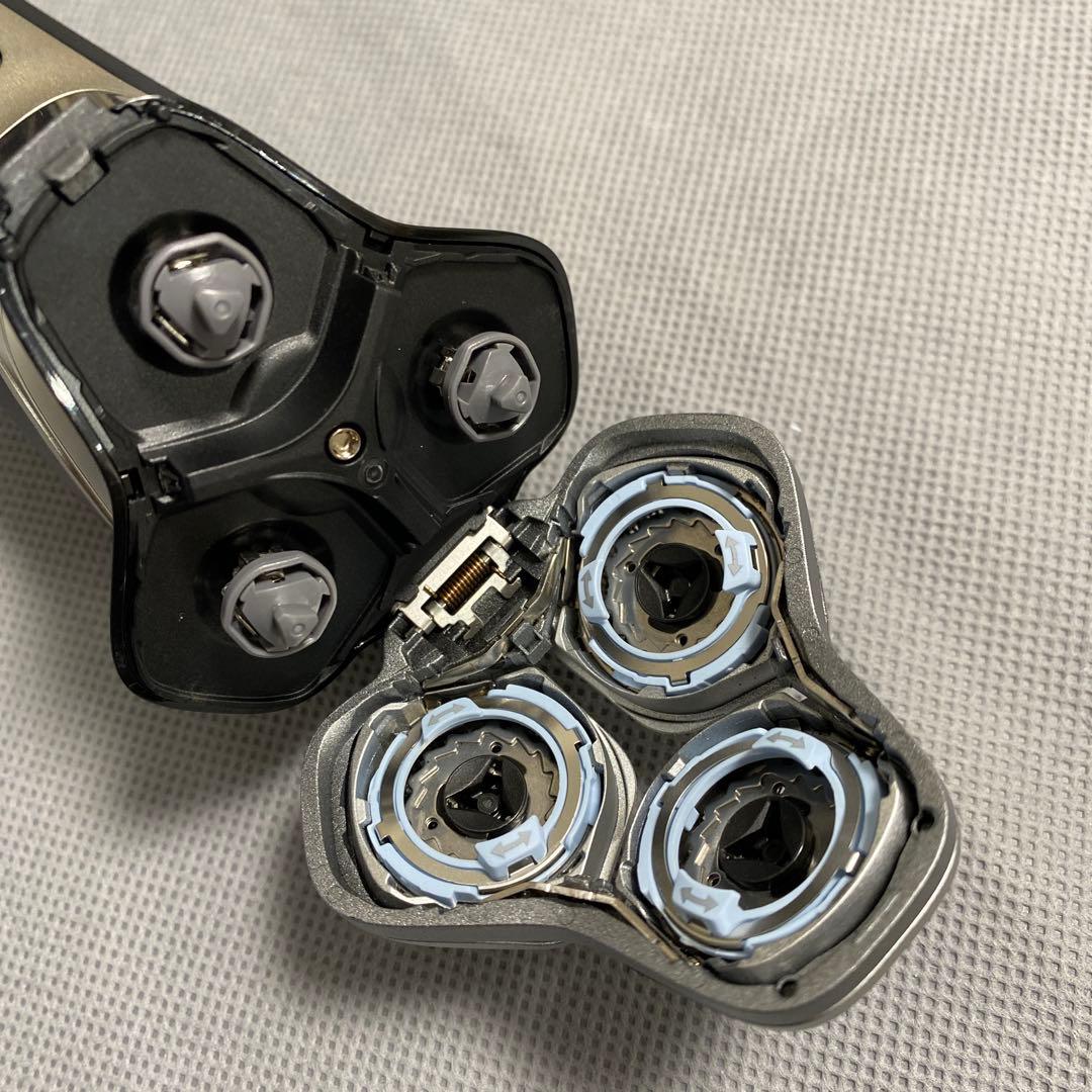 フィリップス 電動シェーバー i9000 プレステージ 洗浄機付きモデル72枚刃