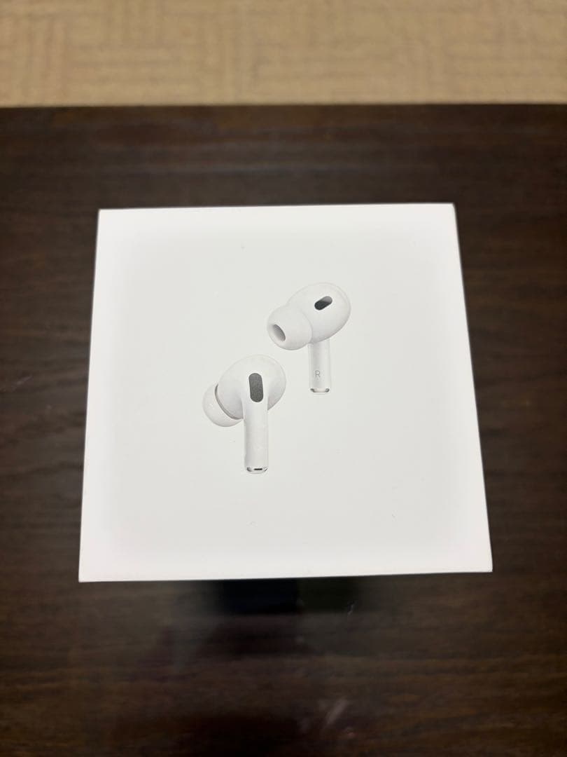 【美品】AirPods Pro（第2世代）充電ケーブル・イヤーチップ付動作確認済