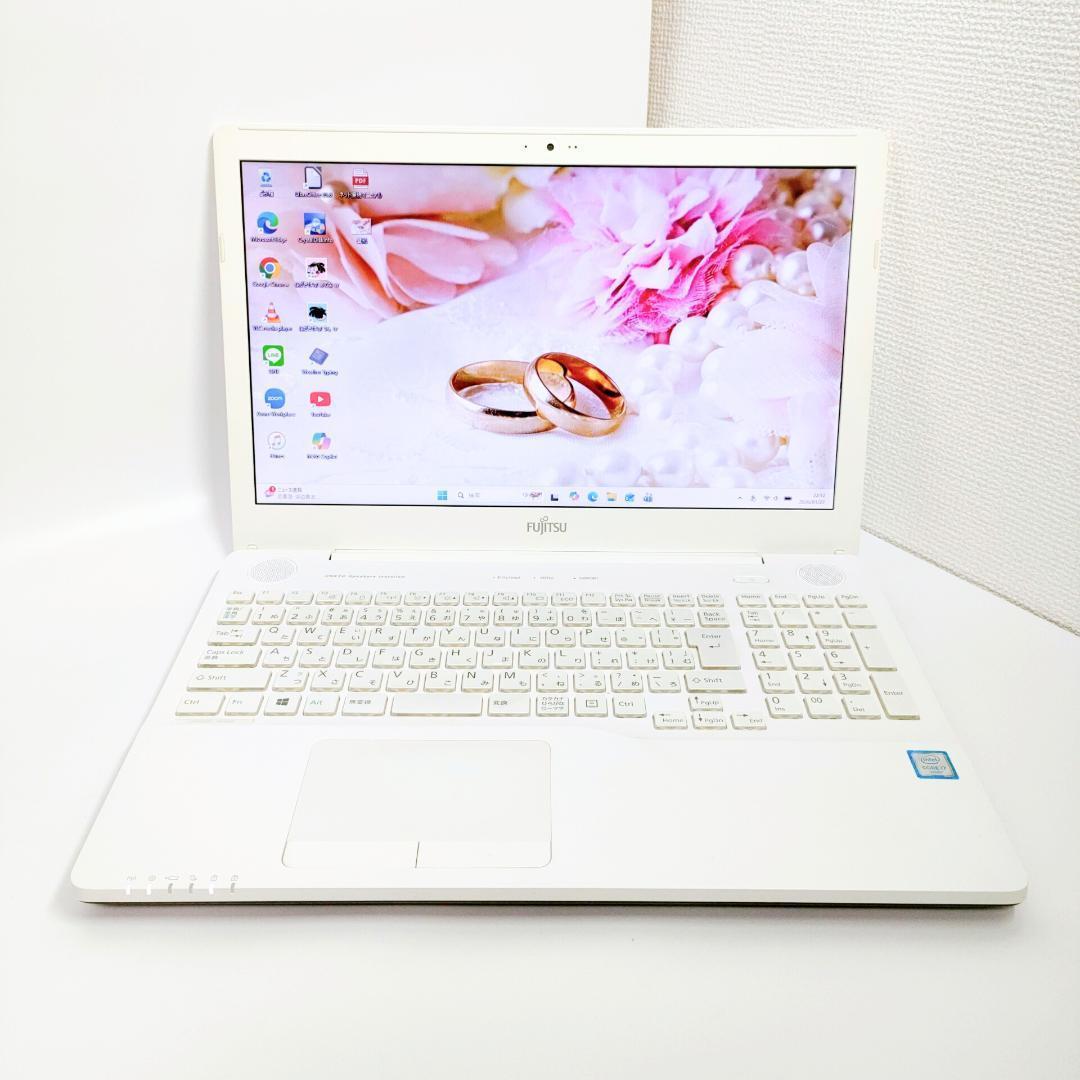 Corei7✨️Windows11/富士通/オフィス付き白ノートパソコン/DVD