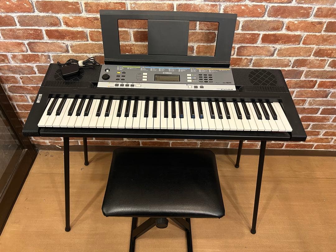 ヤマハ 電子キーボード　E244 中古