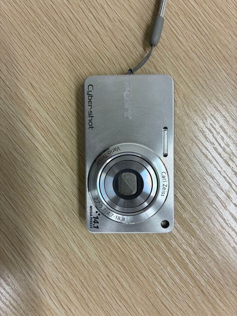 SONYデジタルスチルカメラDSC-W350 SDカード付き。ケーブルなし