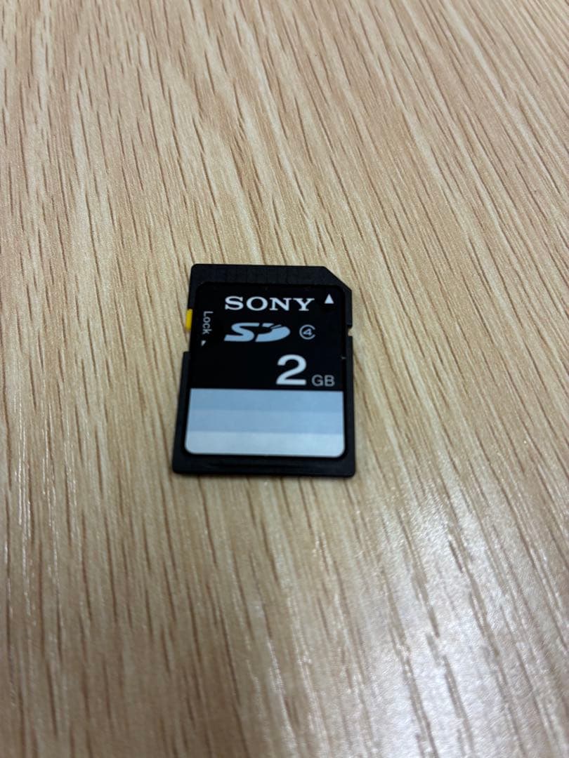 SONYデジタルスチルカメラDSC-W350 SDカード付き。ケーブルなし