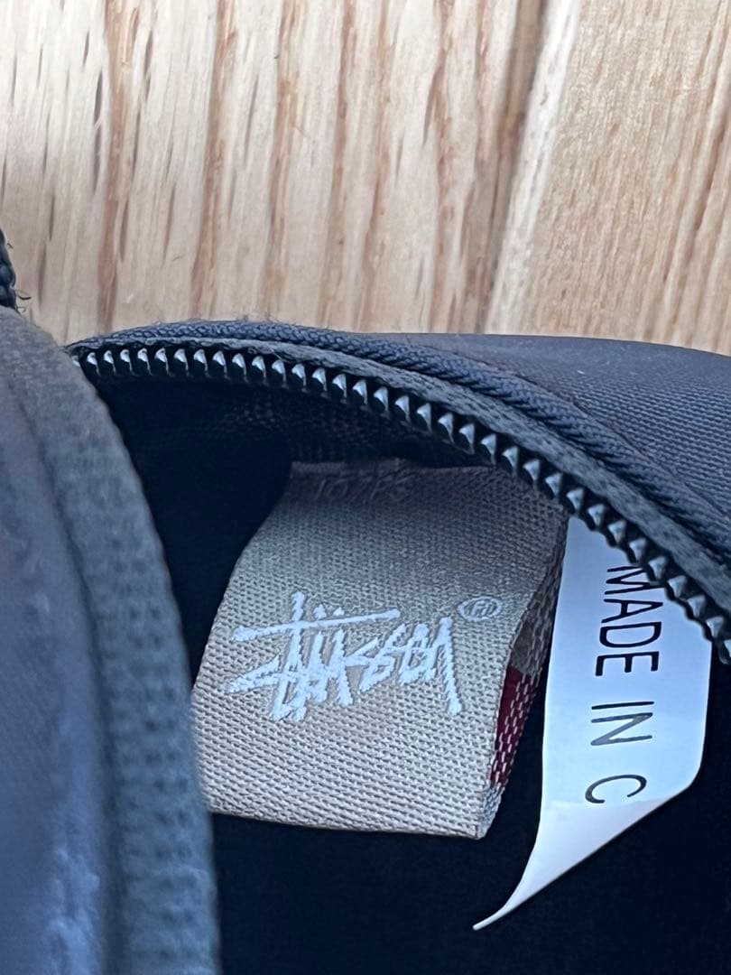 stussu マイケルモデル　サングラス