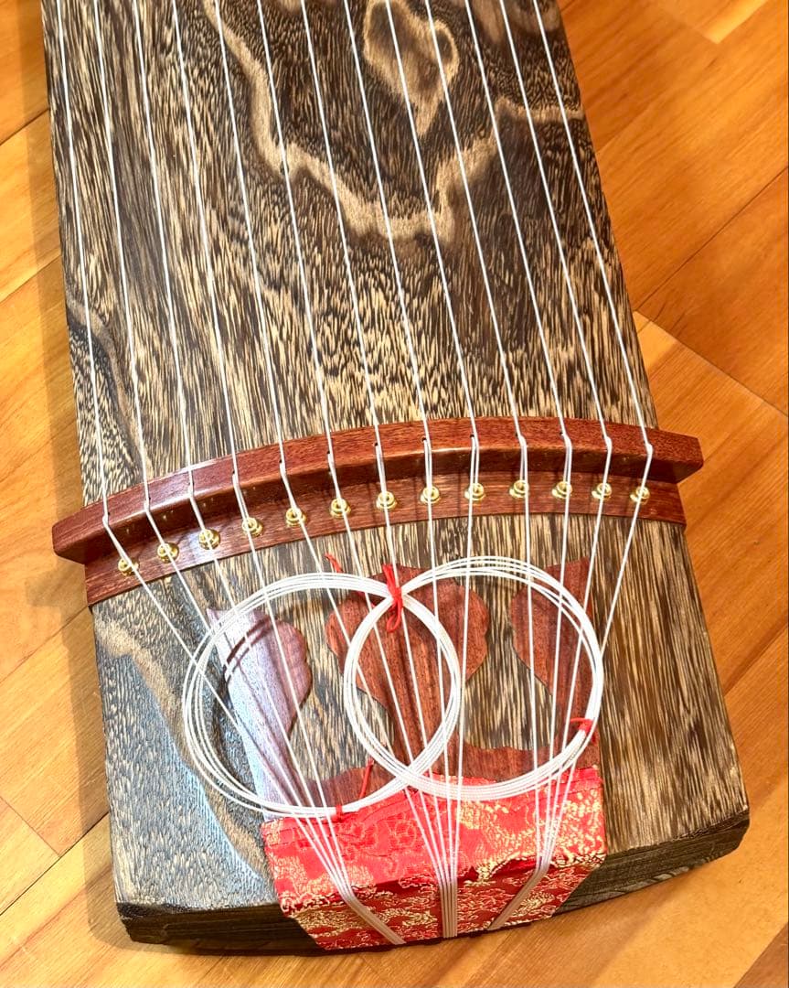 琴(コンパクトサイズ) 13弦 139cm すだれ彫り 琴柱/カバー/ケース