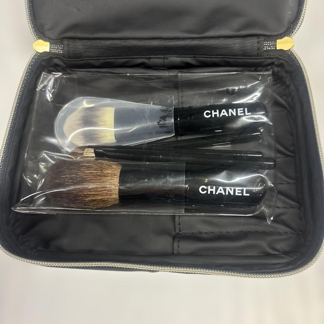 CHANEL LES MINIS DE CHANEL メイクブラシセット