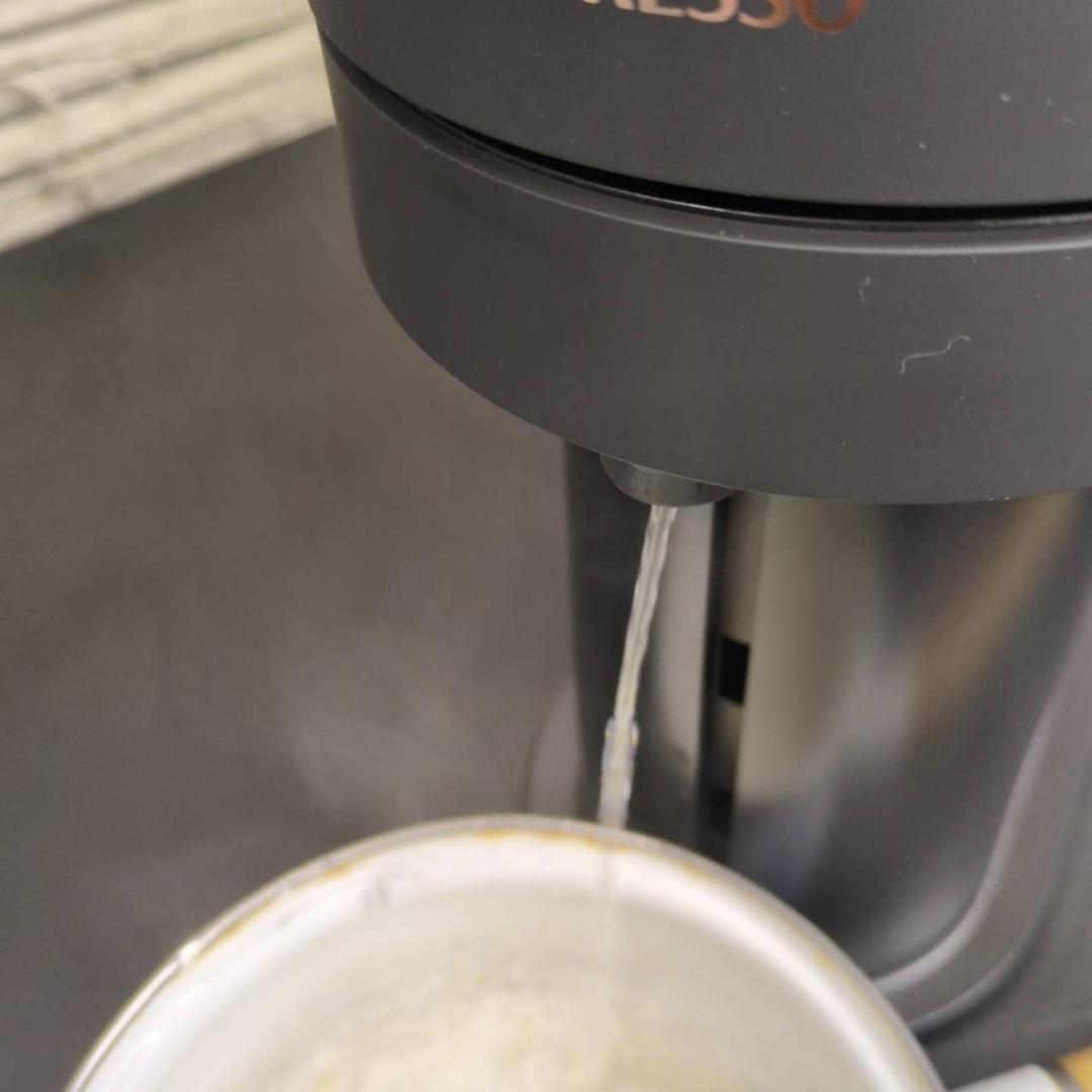 ☆美品　Nespresso Vertuo　ヴァーチュオ ネクスト　GDV1-MB