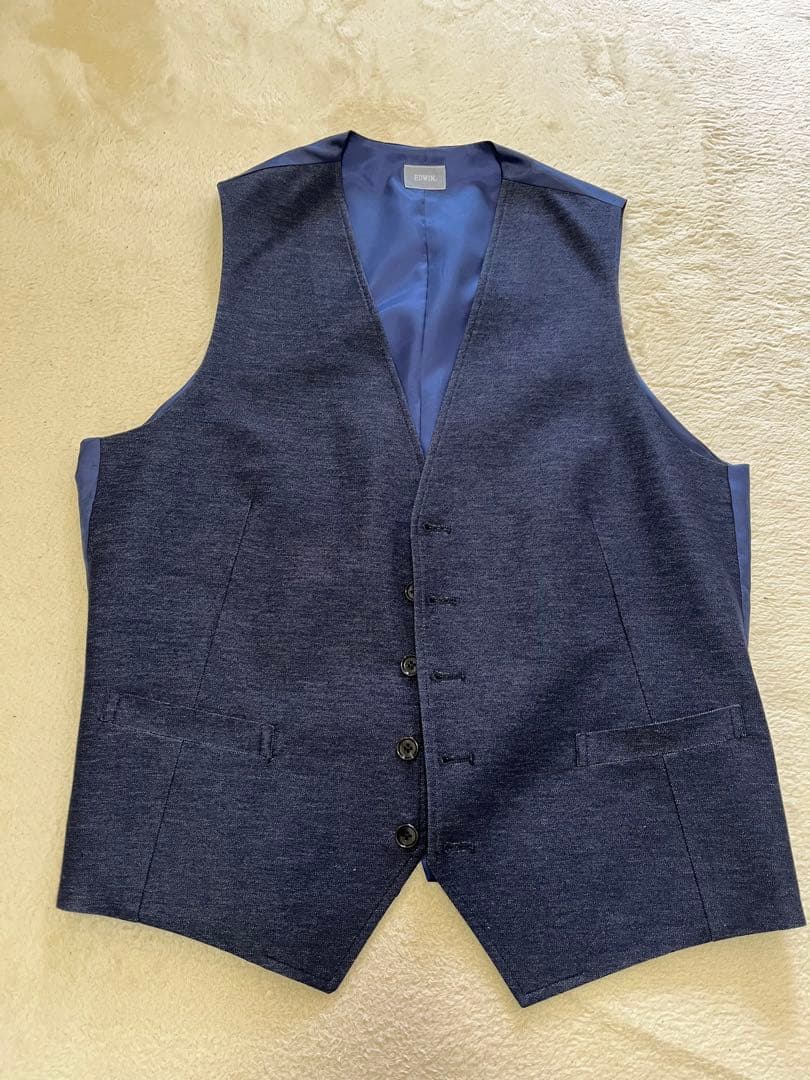 はるやま　EDWIN　スーツ　セットアップ　スリーピース　デニム調