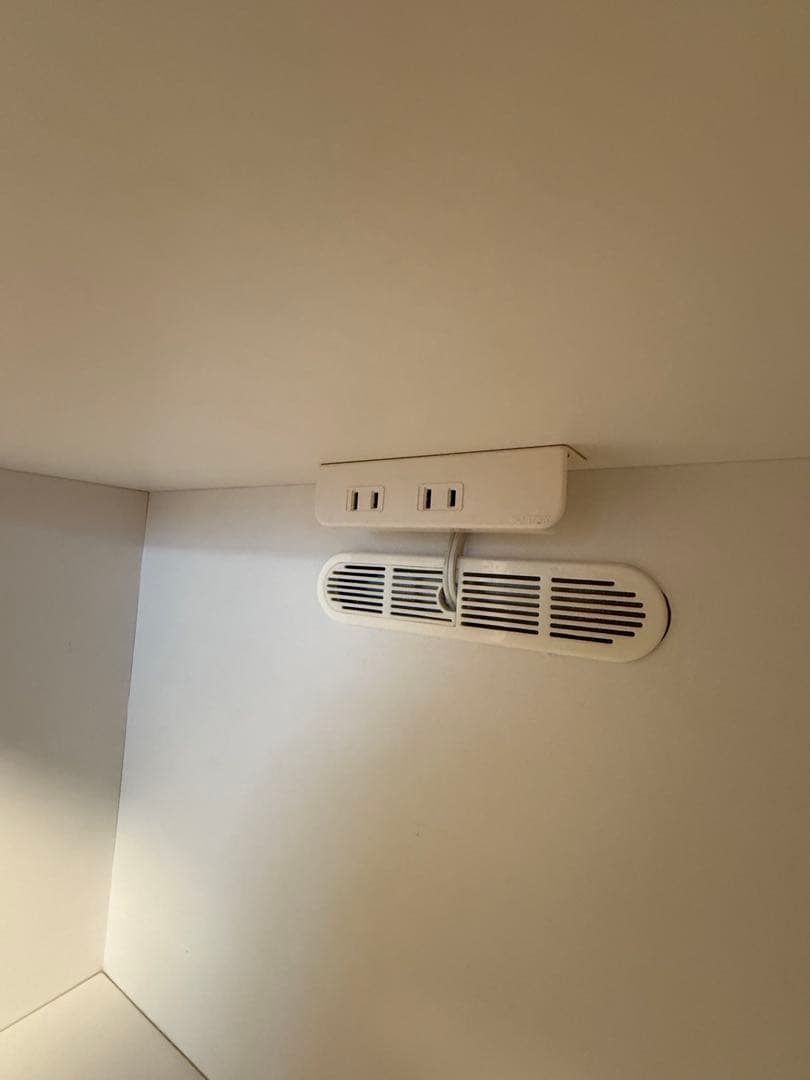 【全国送料込み】12/21迄 レンジボード 食器棚 キッチンボード ホワイト 白