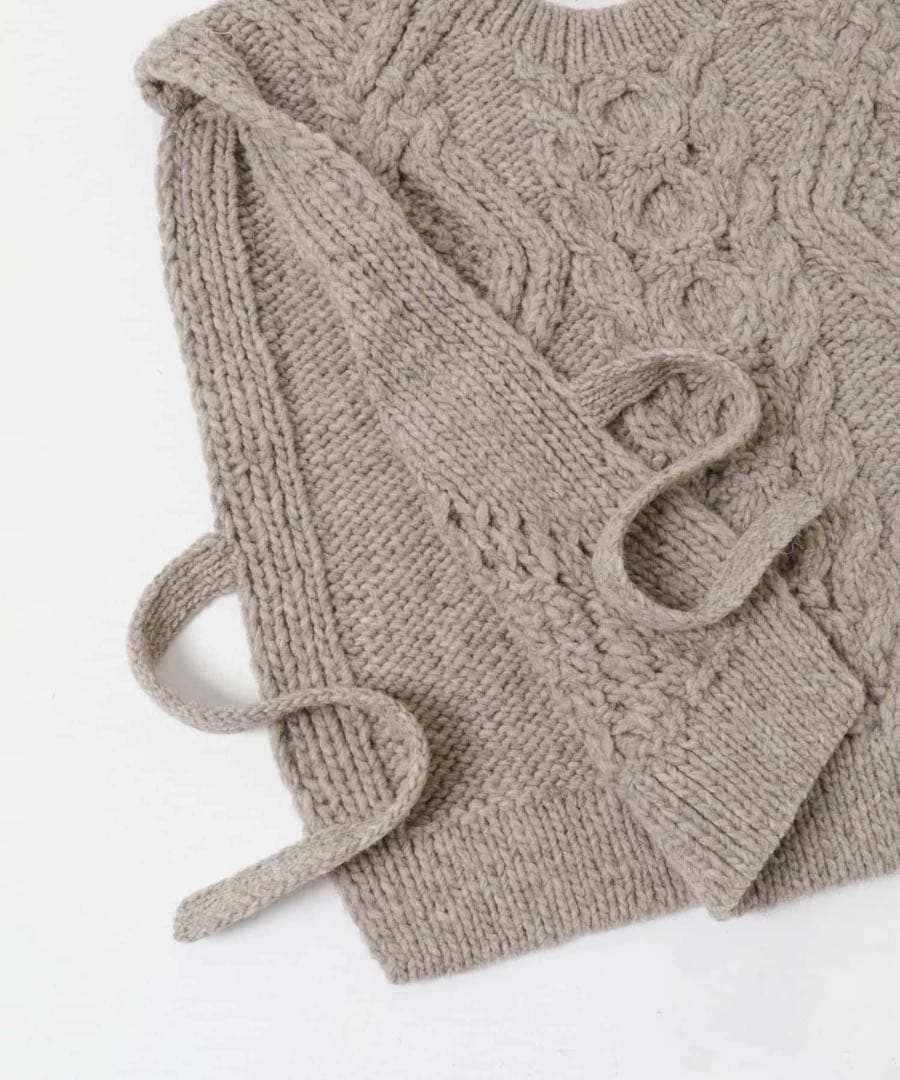 【今晩1500円引き】かぐれ　ペルーアランニットベスト　2025AW タグ付き