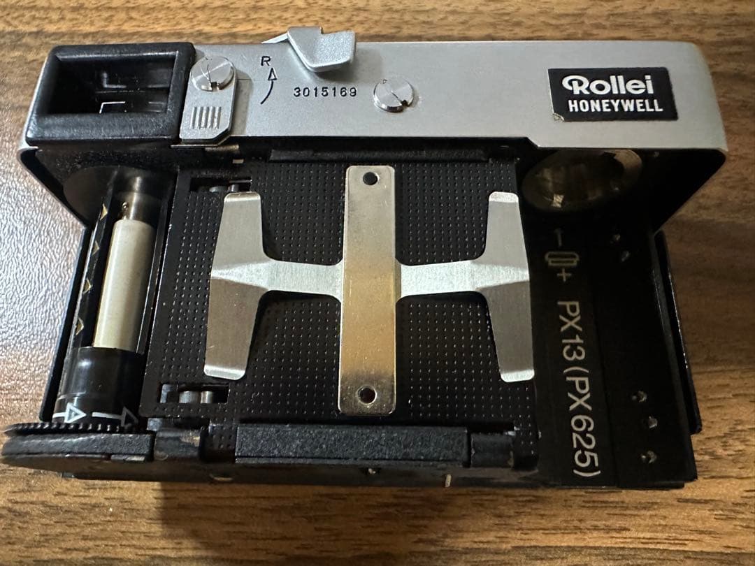 Rollei 35 made In Germanyコンパクトフィルムカメラ