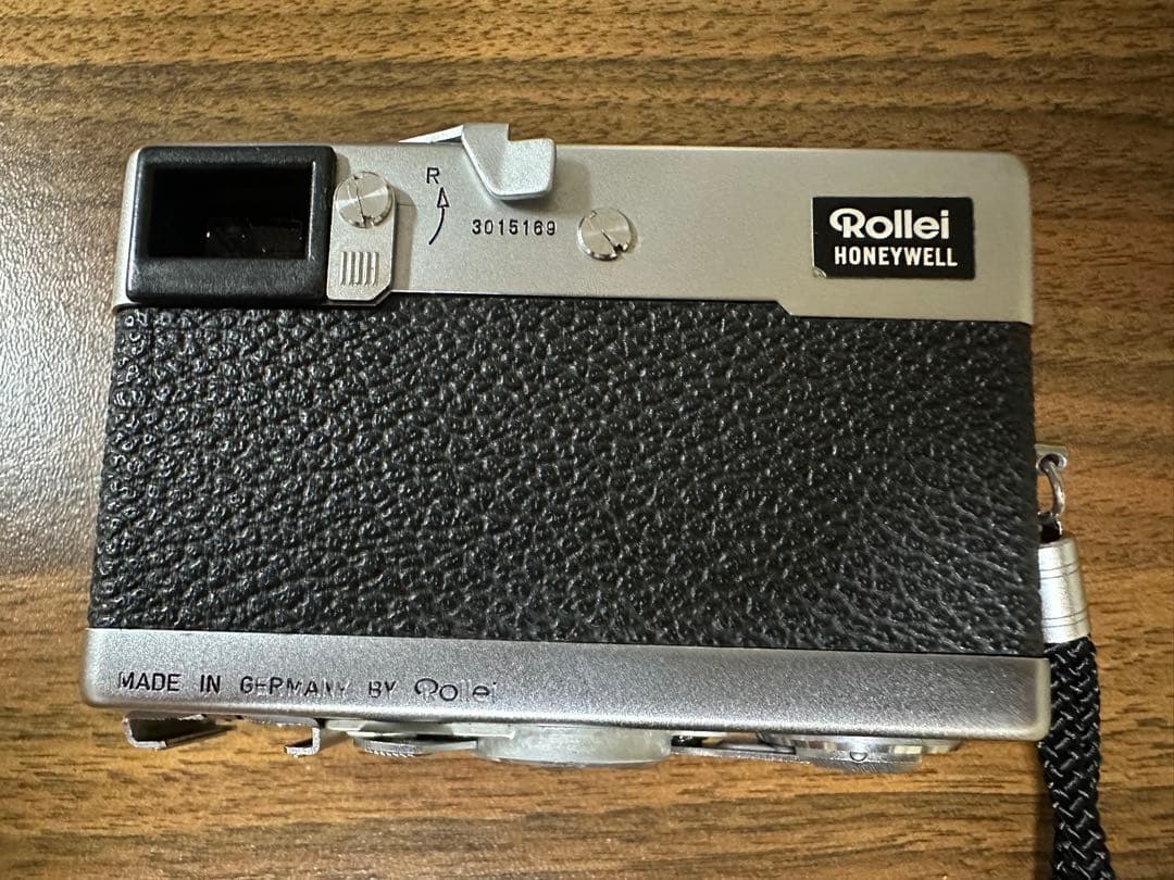 Rollei 35 made In Germanyコンパクトフィルムカメラ