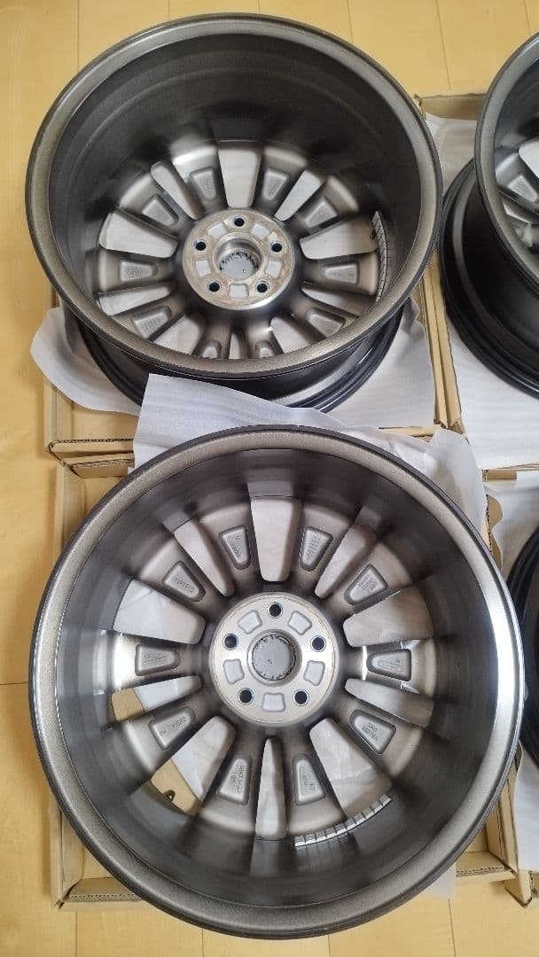 ホンダ ヴェゼル　18インチ 純正ホイール4本 新車はずし VEZEL