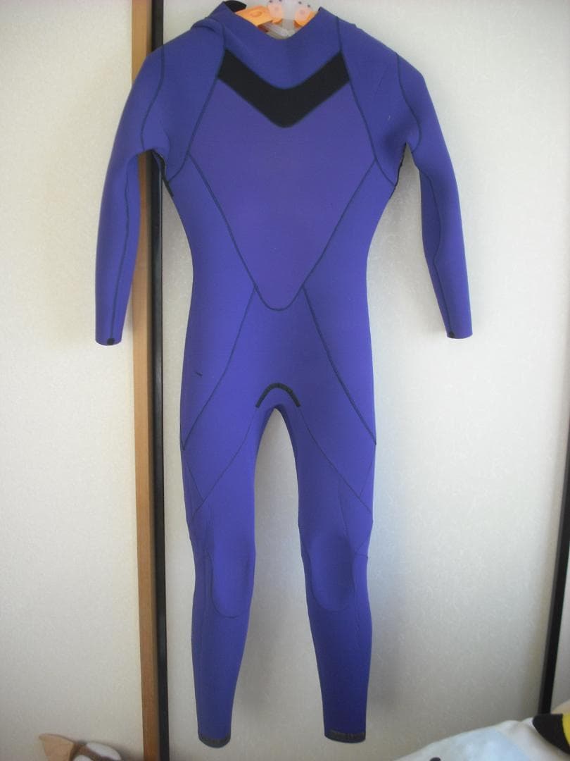 【生地柔らかく・浸水わずか】セミドライウエットスーツ　ｃｏｌｔｅｘ．　Ｍ相当