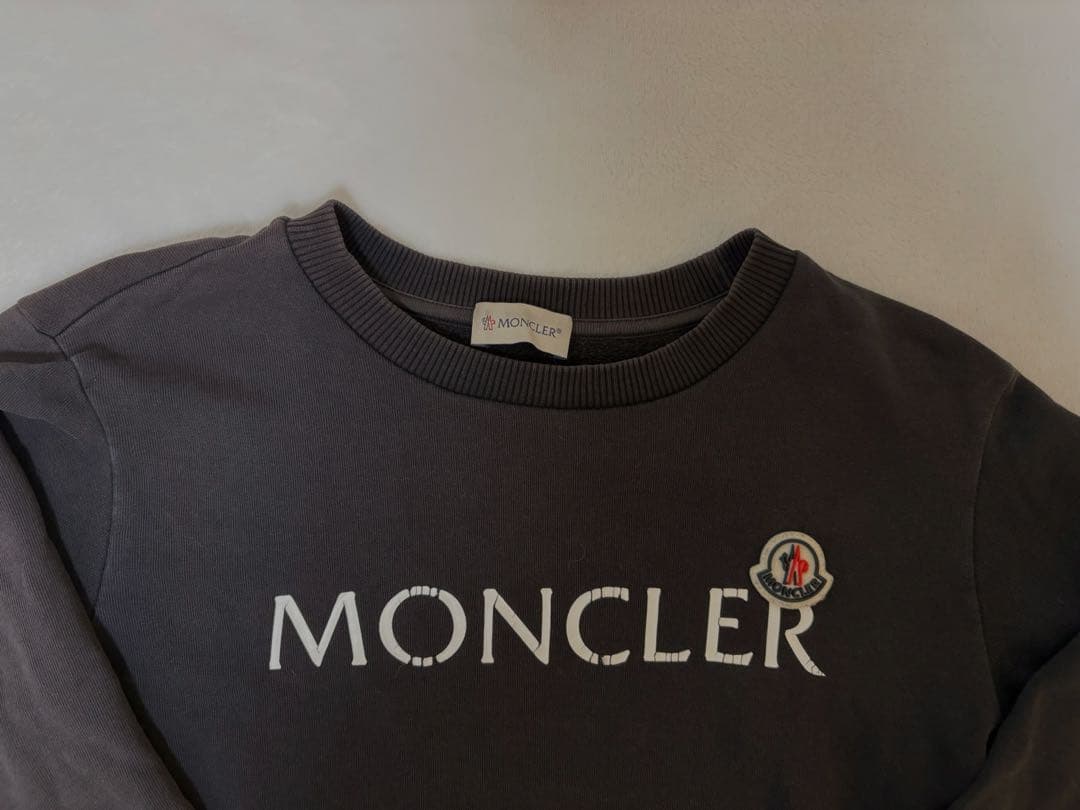 MONCLER 黒 トレーナー ロゴ入り160