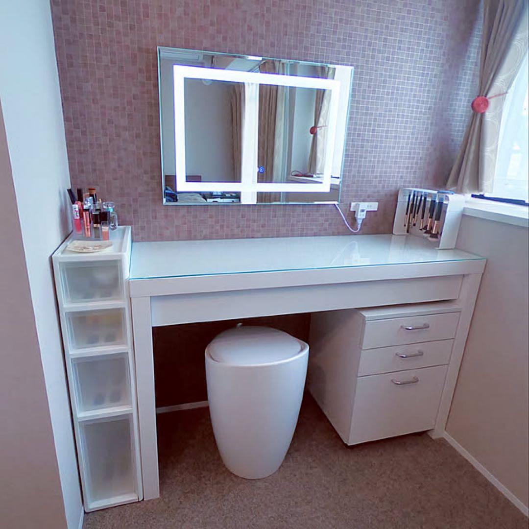 ホワイト ガラス天板 ドレッサー 引き出し付き