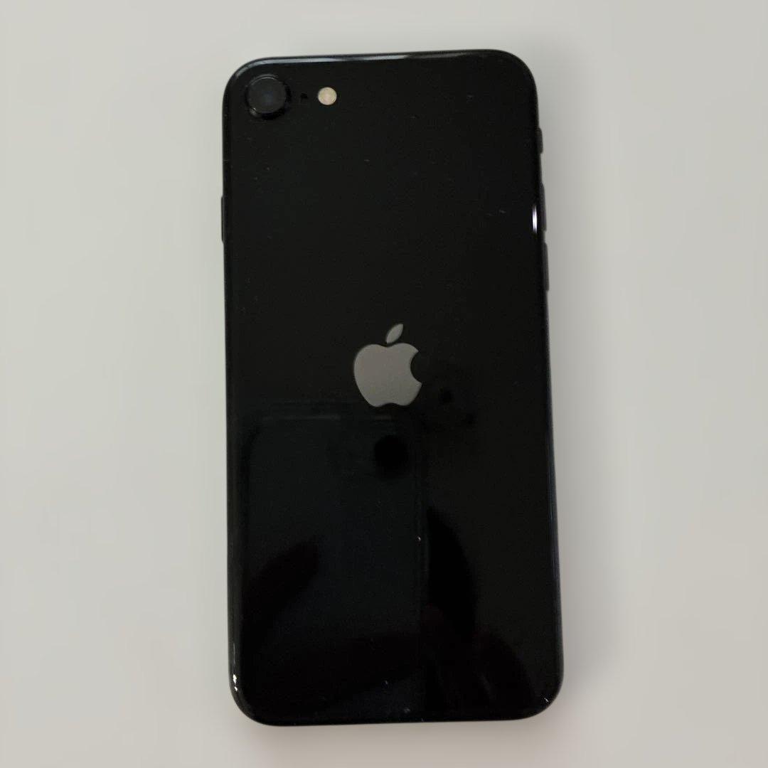 iPhone SE ブラック　64GB