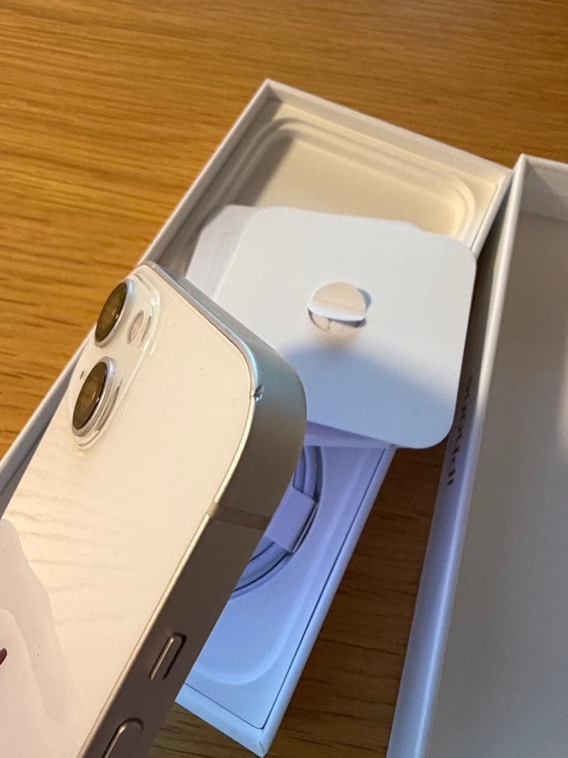 iPhone13 ホワイト 128GB SIMフリー