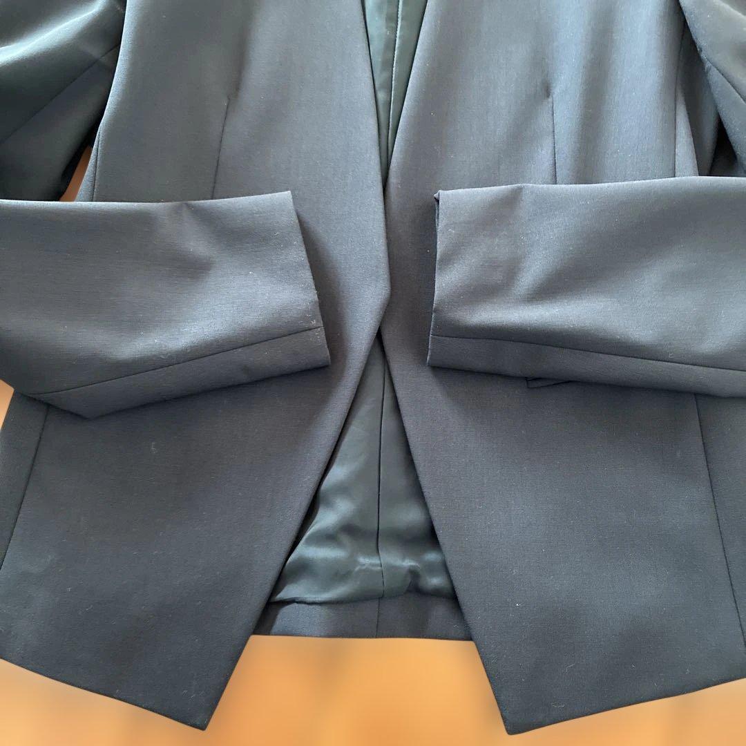 美品　Theoryノーカラージャケット ワンピーススーツ セットアップ ネイビー