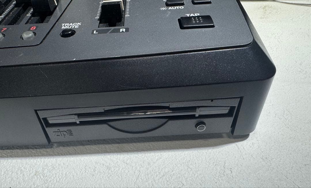 配信機器・PA機器・レコーディング機器 BOSS BR-8 FS-5U Digital Recording Studio