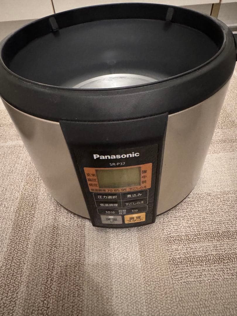 パナソニック　電気調理鍋　SR-P37