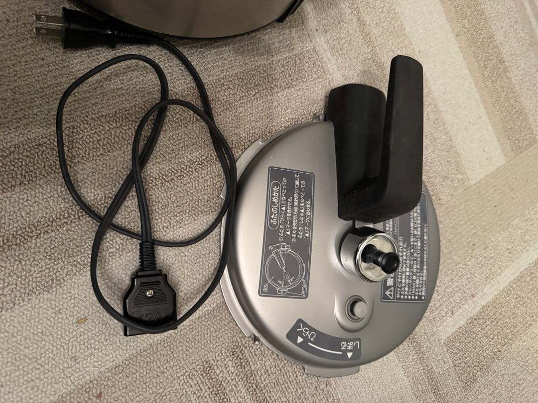 パナソニック　電気調理鍋　SR-P37