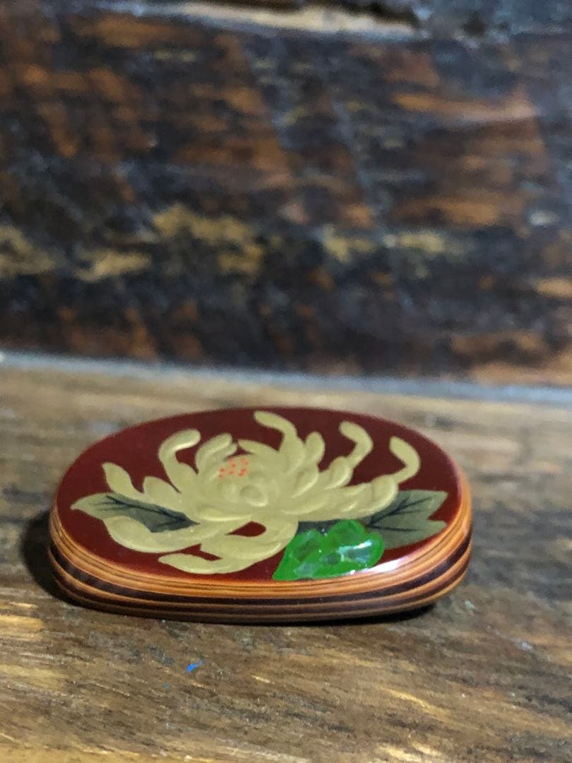 本金蒔絵　ブローチ