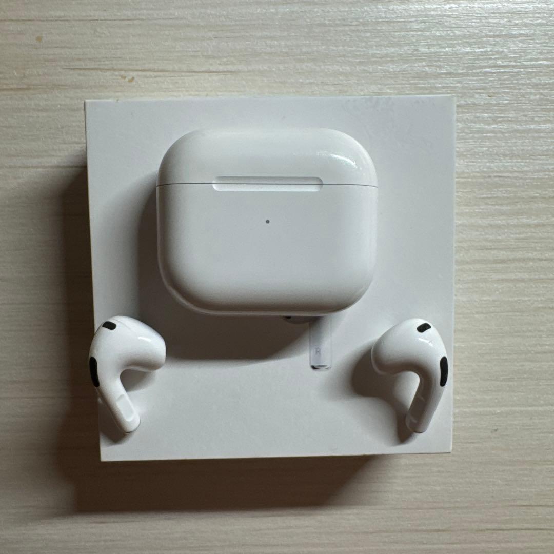AirPods3 充電ケース付き
