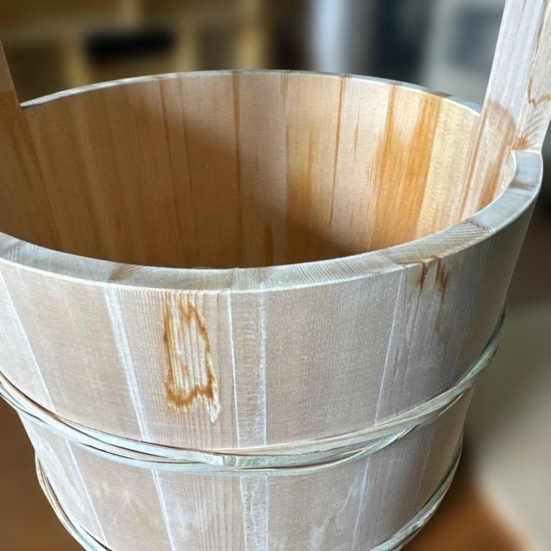 茶道具水張桶　竹手付　通桶　 水屋道具　露地道具　手桶　木製水指　割蓋