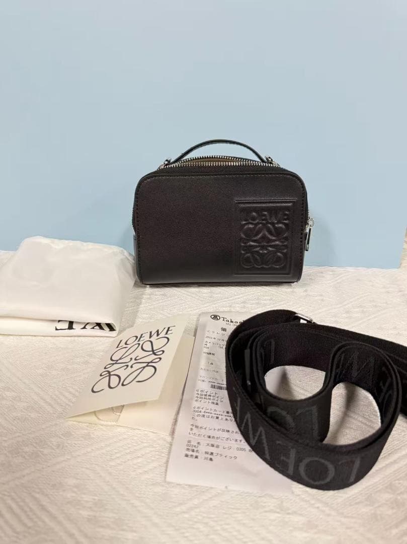 ブラックレザーショルダーバッグ~·