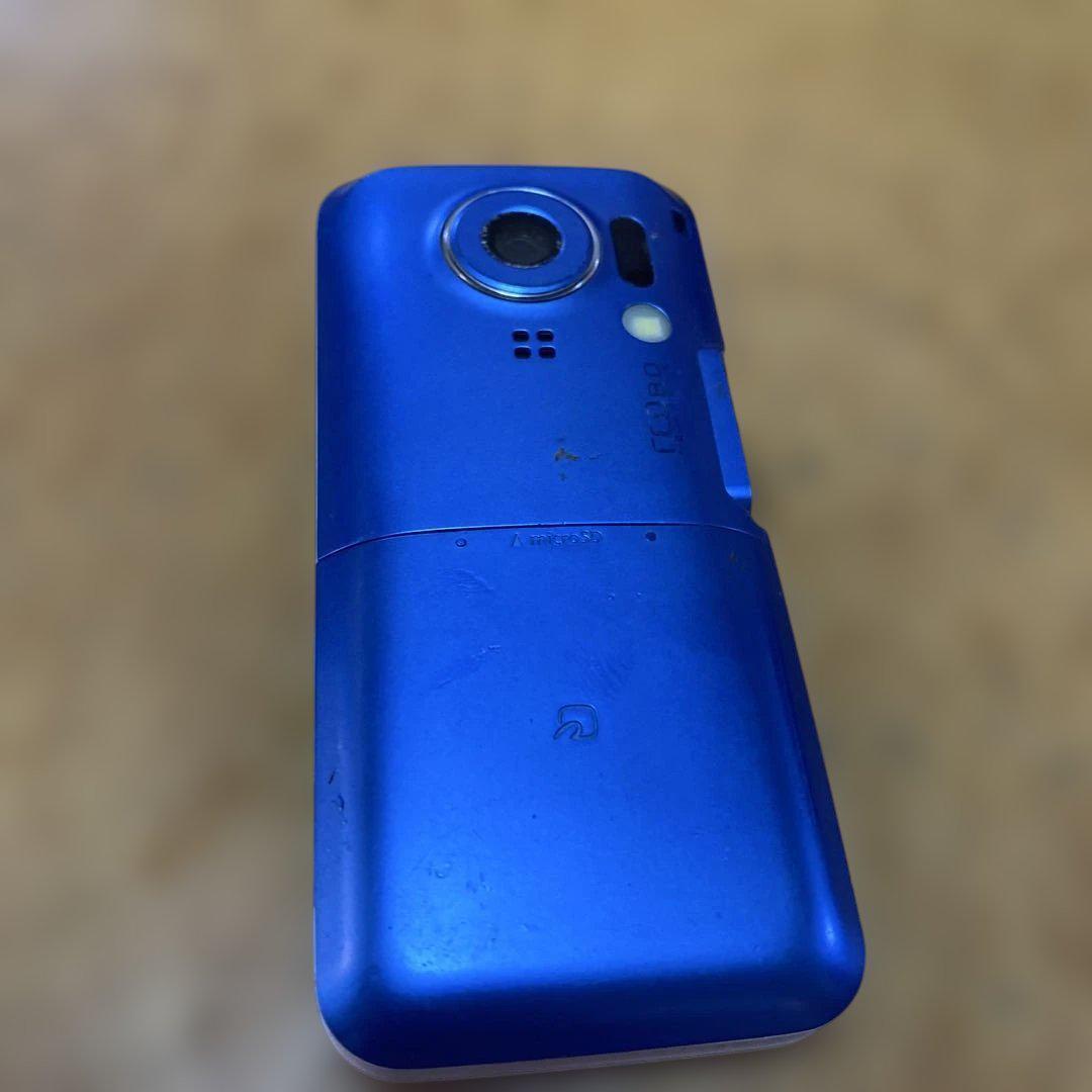 docomoマリメッコ携帯電話SH-02B